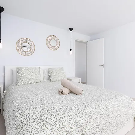 Barca Sky Views * La Lajita